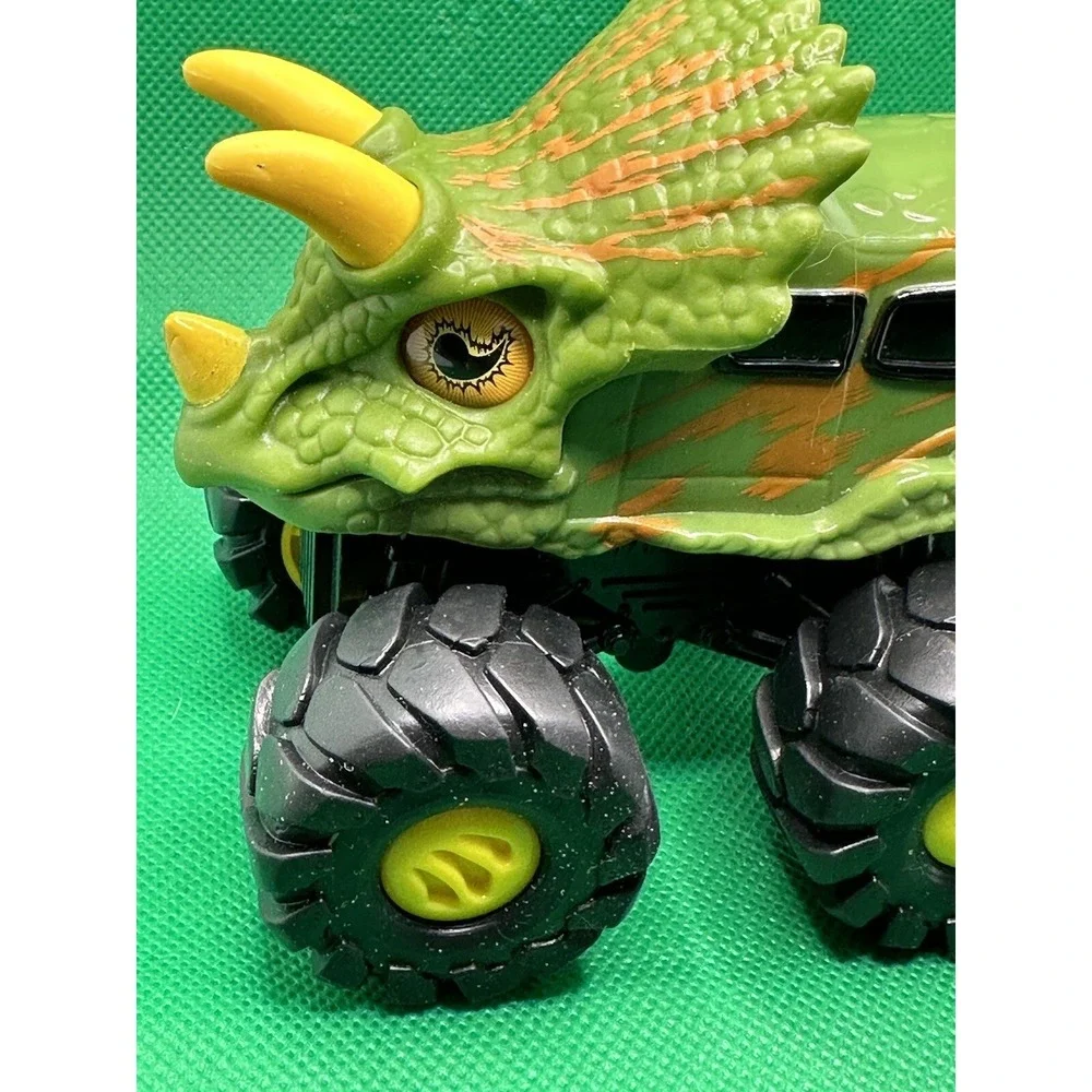 Toy State Industrial Triceratops Monster Truck Pullback Rev Up Road Rippers